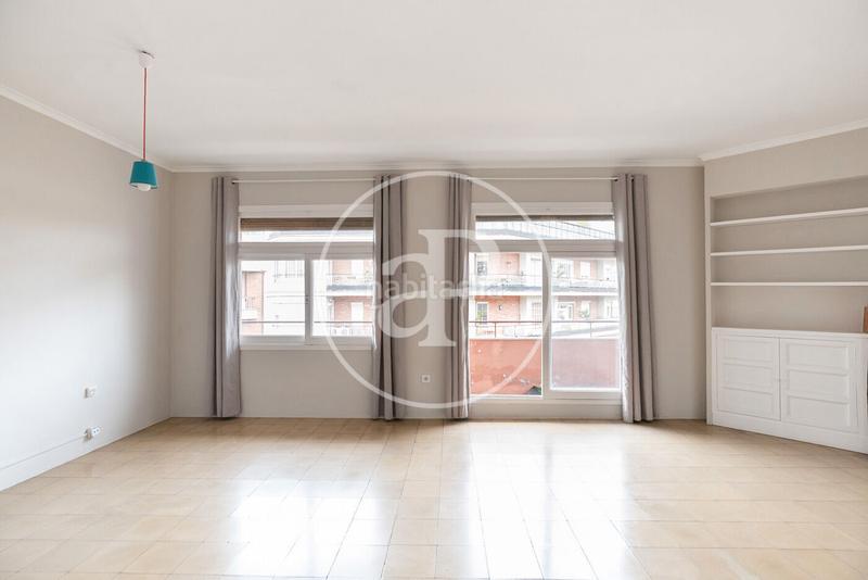 Foto a1755713-af23-42ec-b841-83632428bf31. Appartement avec chauffage dans Dreta de l´Eixample Barcelona