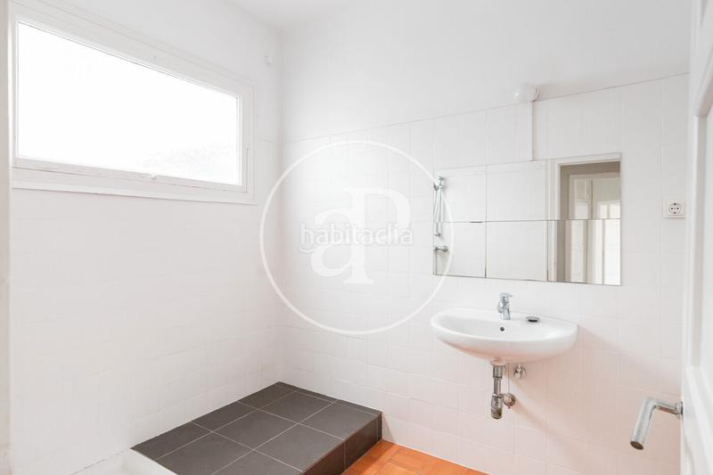 Foto d77a8e61-4ea1-4772-8ade-1b3144851b38. Appartement avec chauffage dans Dreta de l´Eixample Barcelona