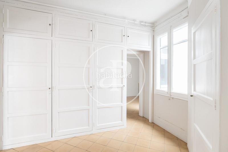 Foto eb2a1402-86df-40c4-aa87-4acc320c9a8f. Appartement avec chauffage dans Dreta de l´Eixample Barcelona