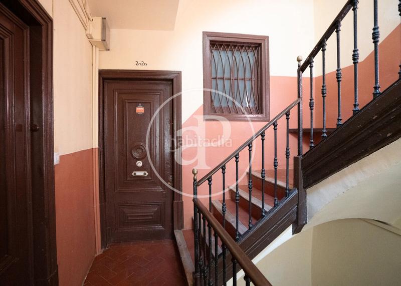 Foto 8779de54-75f2-421d-8fe1-6b9d57cde744. Appartamento con riscaldamento in Gòtic Barcelona