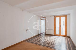 Appartement  Carrer de la portaferrissa. Piso en venta en el corazón de barcelona