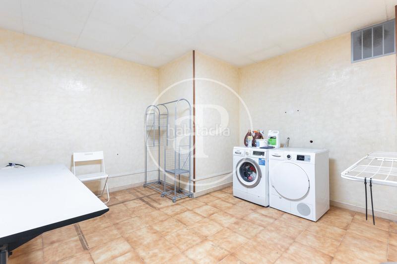 Foto cc62d94e-0146-47ef-94e2-5f1bd2c57dac. Affitto casa con riscaldamento parcheggio piscina in Sant Cugat del Vallès