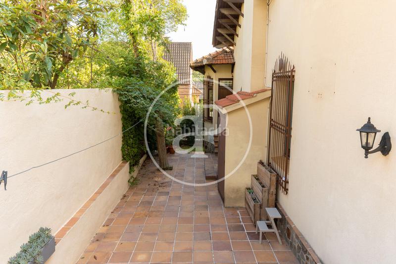 Foto 2015430c-5abd-446d-871d-39035604cecb. Lloguer casa amb calefacció aparcament piscina a Sant Cugat del Vallès