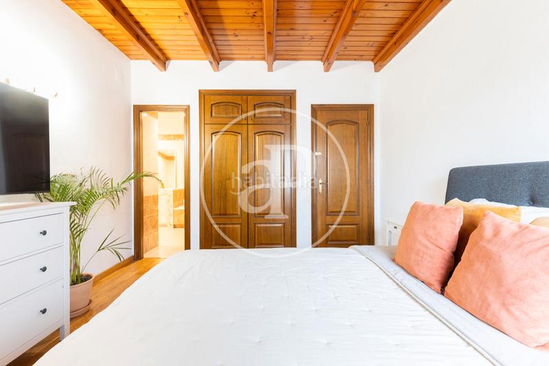 Foto 82dd0cc8-5647-4a88-83d8-e861e7e9a6a6. Lloguer casa amb calefacció aparcament piscina a Sant Cugat del Vallès