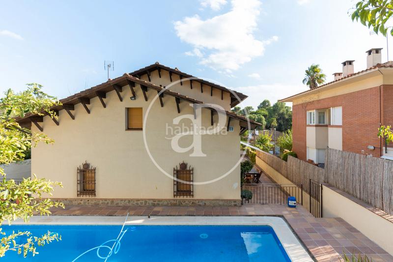 Foto 74c23862-2ba4-449a-962d-fcb833bf02b5. Location maison avec chauffage parking piscine dans Sant Cugat del Vallès