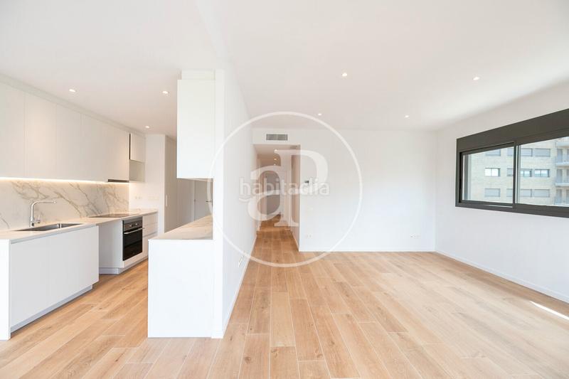 Foto 2669a180-4a41-462f-ade0-bdb49ae8ec7d. Miete etagenwohnung mit heizung parking pool in Finestrelles Esplugues de Llobregat