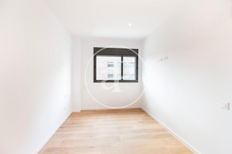 Foto 67d9dbc0-2ced-44b0-b373-5e98d8c6e3f2. Rent flat with heating parking pool in Finestrelles Esplugues de Llobregat