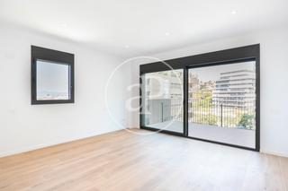 Location Appartement  Carrer de joan de la cierva. Piso en alquiler en finestrelles