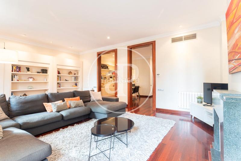 Foto f74fb2eb-5076-4810-9ec2-681975dcf1e8. Miete etagenwohnung mit heizung in Dreta de l´Eixample Barcelona