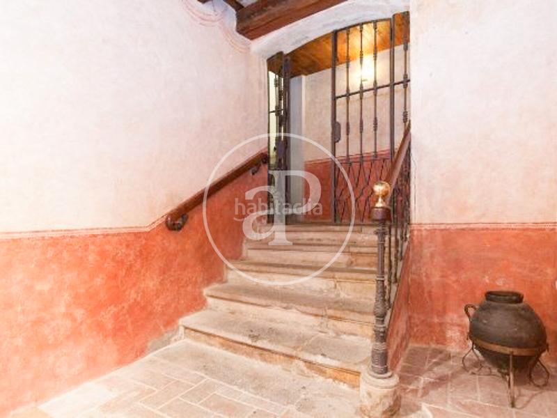 Foto 038a20a9-f050-4696-afa8-bf71c7897af0. Lloguer pis amb calefacció a Gòtic Barcelona