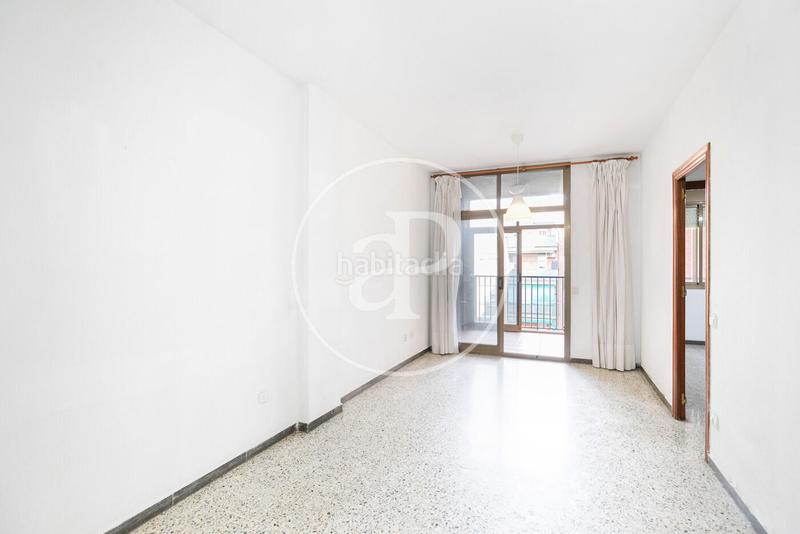 Foto b0087f61-dd8d-4865-ae5a-0fcb2b17c219. Pis amb calefacció a La Verneda - La Pau Barcelona