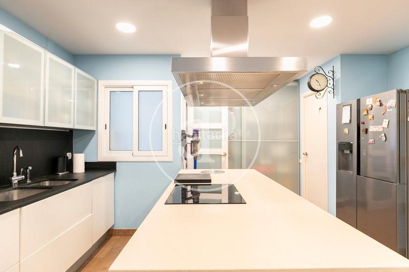 Foto 657110c6-1378-4f12-8804-6165df3e15ec. Pis amb calefacció aparcament a Sant Gervasi - Galvany Barcelona