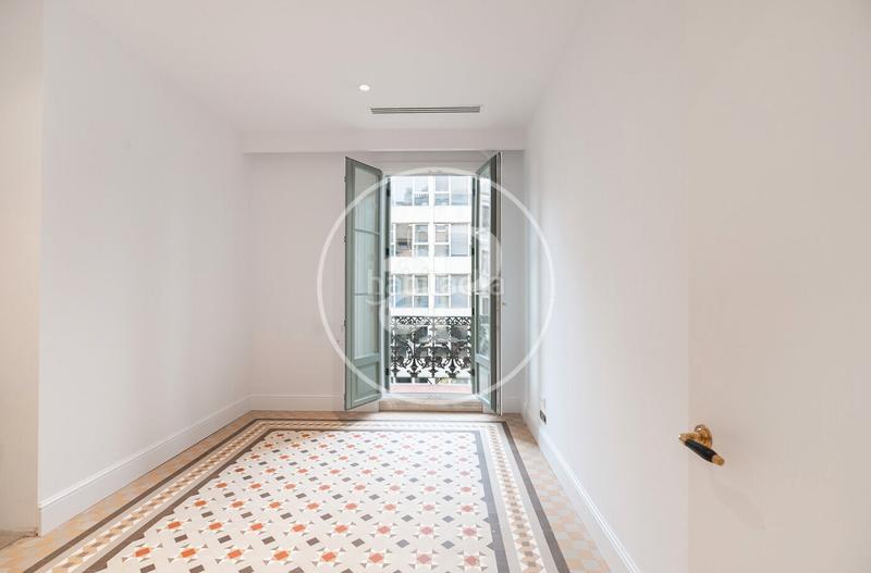 Foto 62283ce4-51d2-4686-b4e7-7f9f9bed9c9d. Rent flat with heating in Dreta de l´Eixample Barcelona