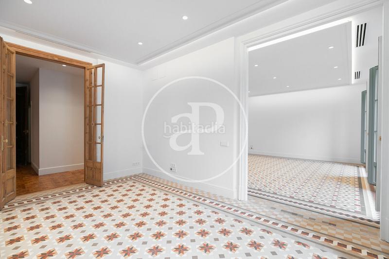 Foto a11cdab5-fb2c-4817-b3d6-a8f3ad198468. Rent flat with heating in Dreta de l´Eixample Barcelona