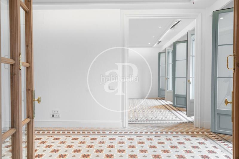 Foto d4a1b5ea-11cc-48a1-8a90-ba7d58127365. Rent flat with heating in Dreta de l´Eixample Barcelona