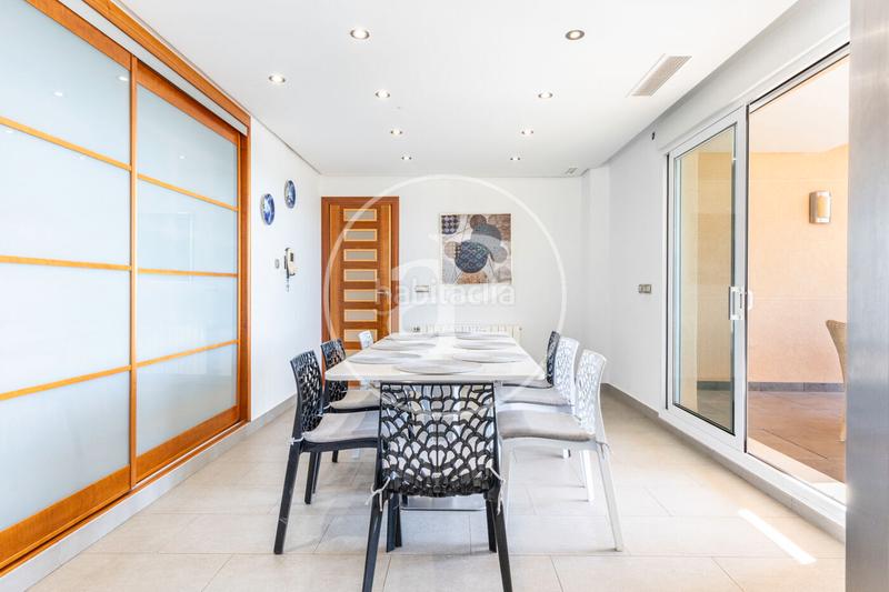 Foto 14a919db-c41e-4bd8-83e7-d2b08a6d98d9. Maison avec chauffage parking piscine dans Cumbres de Calicanto Torrent