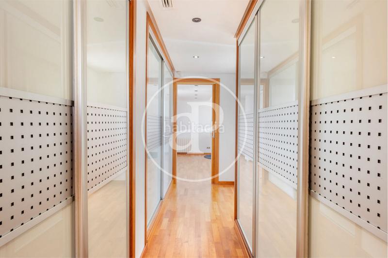 Foto 1621f47e-8aff-41b4-856c-cea366f1ec24. Maison avec chauffage parking piscine dans Cumbres de Calicanto Torrent