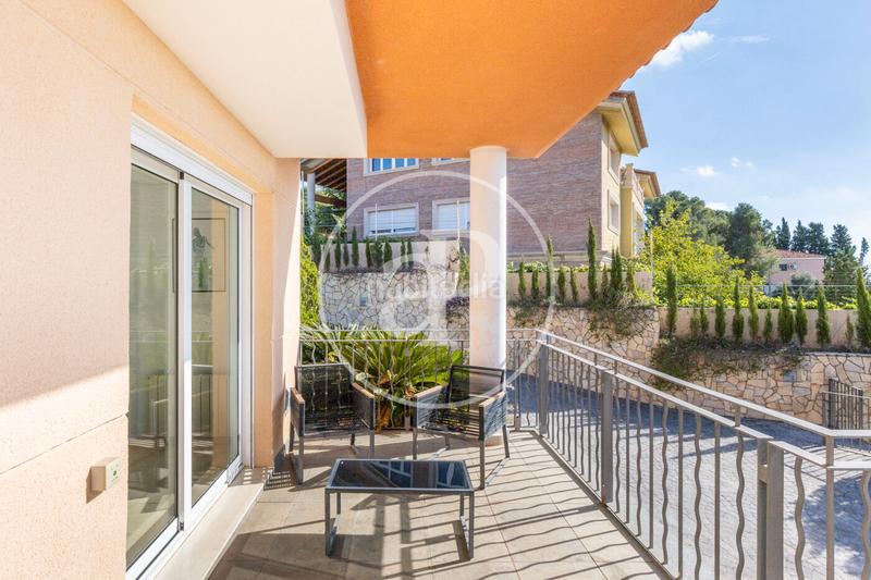 Foto 1a4414d8-ba32-43f7-aa8c-695916140a9a. Maison avec chauffage parking piscine dans Cumbres de Calicanto Torrent