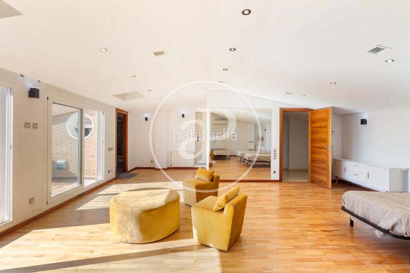 Foto 3d3b4b05-5847-4c37-9b7c-4406147885b1. Maison avec chauffage parking piscine dans Cumbres de Calicanto Torrent