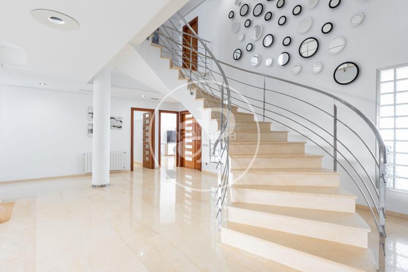 Foto 5fa0e34e-353e-47e7-a546-e9fffc817365. Maison avec chauffage parking piscine dans Cumbres de Calicanto Torrent