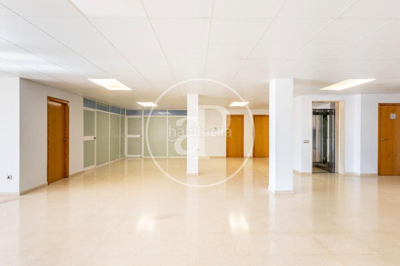 Foto a5e3b5bf-37a8-40ff-b425-2bd85107ccb9. Maison avec chauffage parking piscine dans Cumbres de Calicanto Torrent