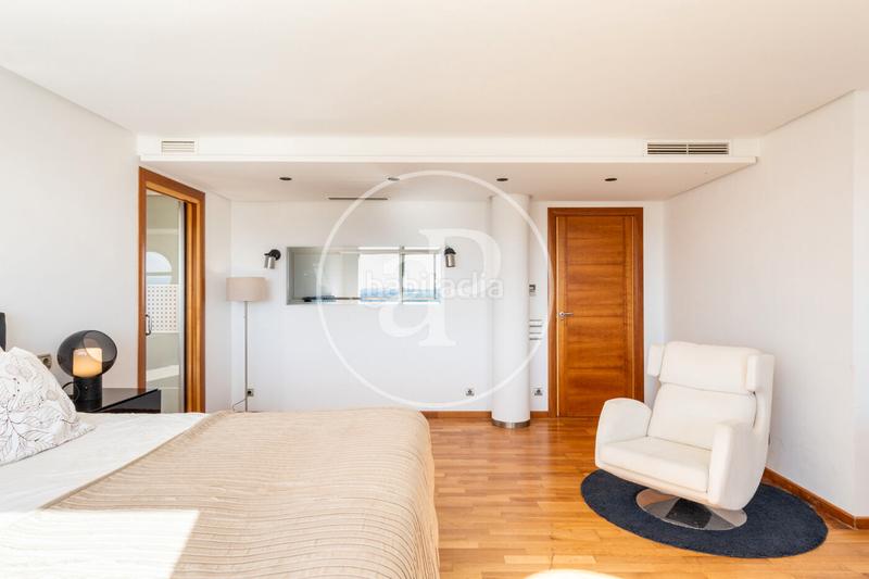 Foto c3f48339-f21f-4433-9b66-3f9bf11bce49. Maison avec chauffage parking piscine dans Cumbres de Calicanto Torrent