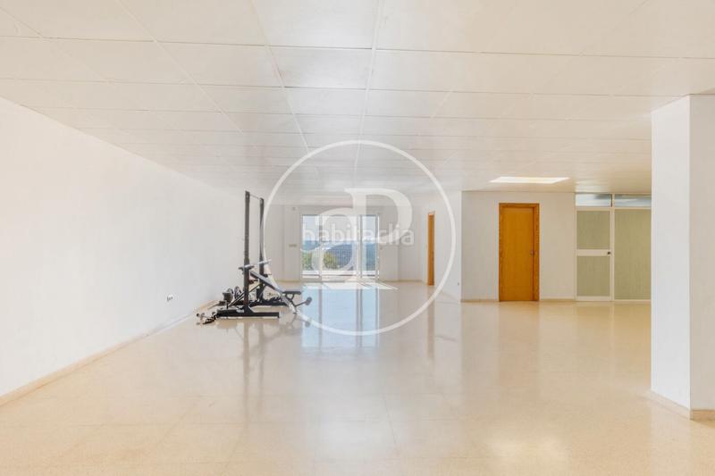 Foto cf385338-1ee4-4533-b955-b3f2f6c64c71. Maison avec chauffage parking piscine dans Cumbres de Calicanto Torrent