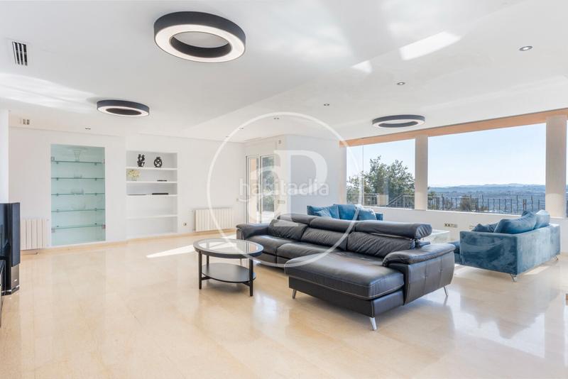 Foto d933f07a-bea1-4db8-b9bb-a0999eb289bd. Maison avec chauffage parking piscine dans Cumbres de Calicanto Torrent