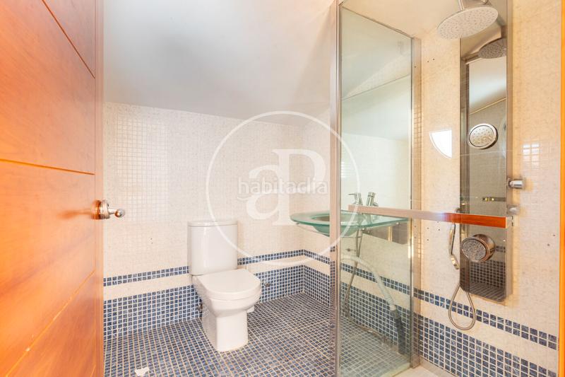 Foto eda526b6-5a25-4676-9403-3d10fec4d868. Maison avec chauffage parking piscine dans Cumbres de Calicanto Torrent