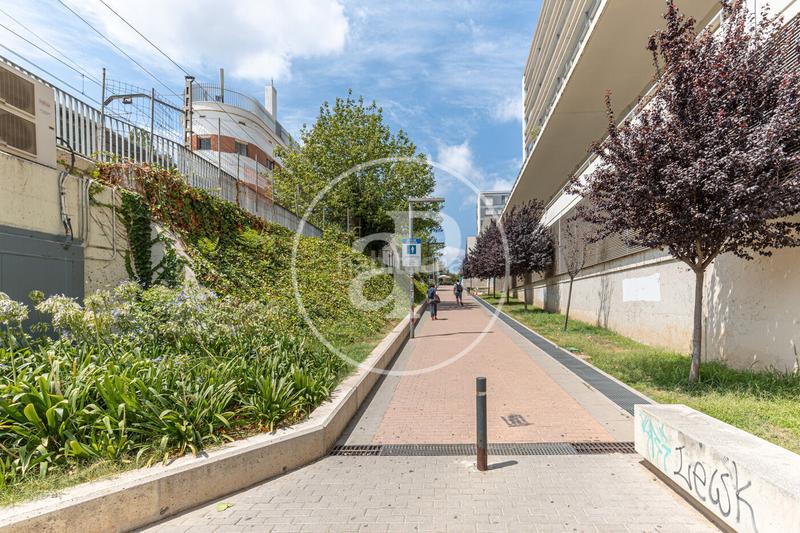 Foto 8e1e2fe4-17ae-4607-a2f0-f94a8a14a35f. Location appartement avec chauffage parking dans Turó de Can Mates Sant Cugat del Vallès