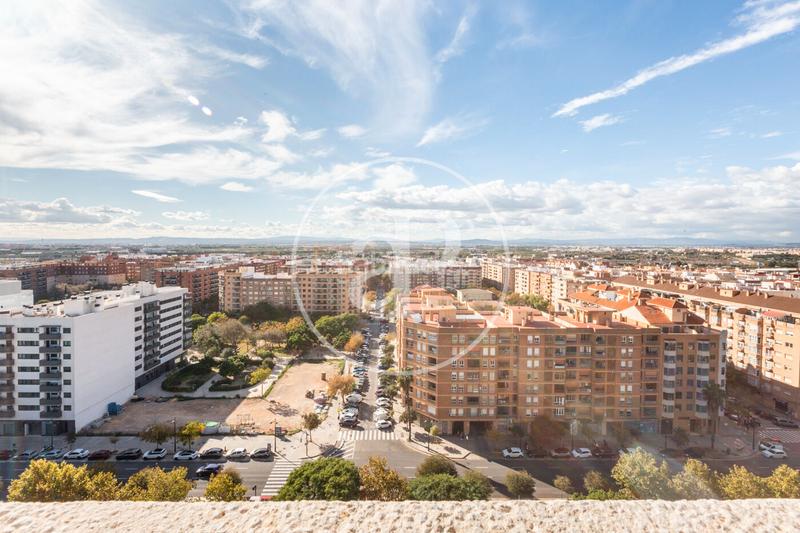 Foto 8c233950-b499-4519-9446-5c532f343b62. Alquiler ático  en alquiler en safranar en Sant Isidre Valencia