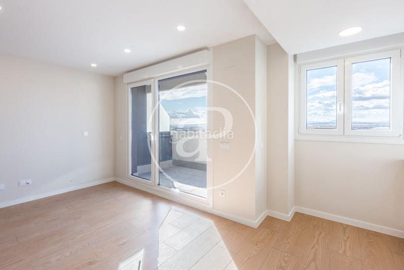 Foto dd6135bf-ac04-4fdd-8682-90cde248d0ac. Alquiler ático  en alquiler en safranar en Sant Isidre Valencia