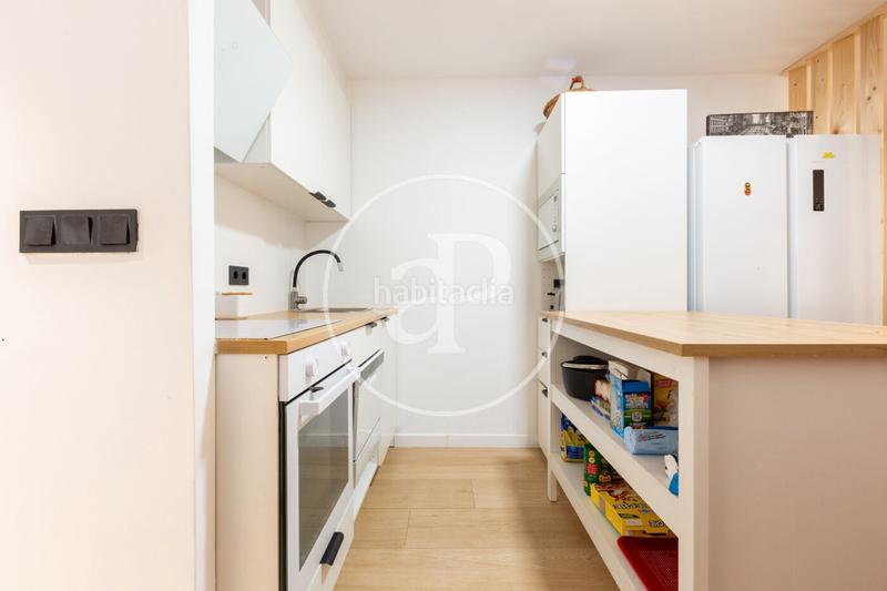 Foto 1a4248a4-16a5-4fbd-88f9-6e4e58587196. Miete etagenwohnung mit heizung in Russafa Valencia