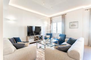 Location Appartement  Carrer de mallorca. Piso en alquiler en calle mallorca