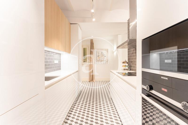 Foto ff3f5f53-d847-42a8-8309-6a8f10ead84e. Rent flat with heating in Dreta de l´Eixample Barcelona