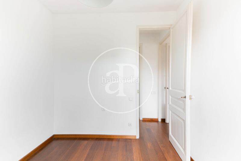 Foto 5b5c2d3c-aafa-4be6-8657-ee35889d5d56. Lloguer pis amb calefacció a L´Antiga Esquerra de l´Eixample Barcelona