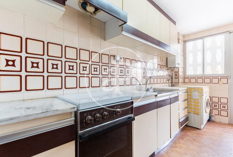 Foto fac28bf0-eaac-4781-bb38-7f840cad2adb. Miete etagenwohnung mit heizung in Torrefiel Valencia