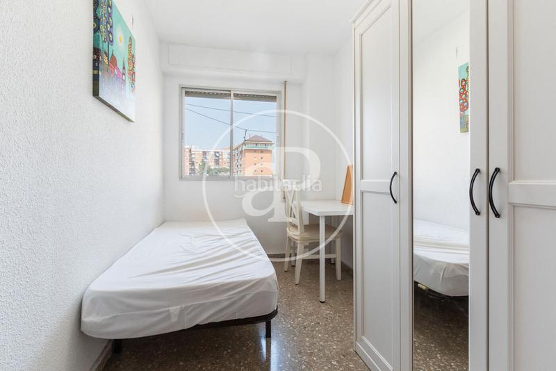 Foto cb3da613-e0ea-4fe0-986a-5e34a9ae872e. Rent flat with heating in Torrefiel Valencia