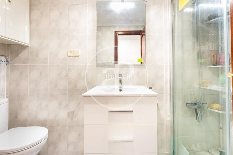 Foto 38fddde1-1f52-45c2-b7e7-7d9195e8be40. Flat with heating in La Creu Coberta Valencia