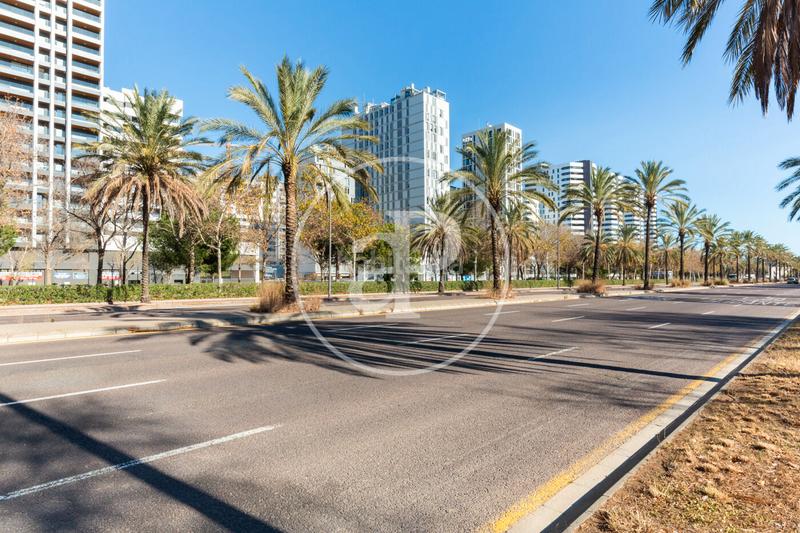 Foto f5d5c500-15f6-4d57-b87c-358bdf98a766. Flat with heating in La Creu Coberta Valencia