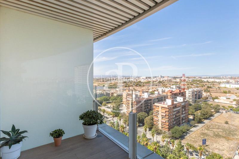 Foto 1d1f676d-77cf-444d-9381-5c35c2a370c4. Alquiler piso  en alquiler en torre ikon en Sant Pau Valencia