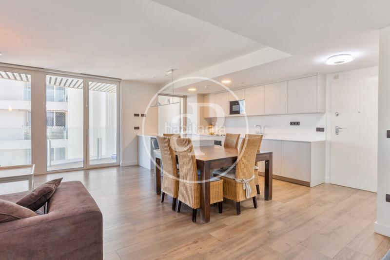 Foto b82429f2-a112-4b42-a4ed-4a2d93a4875d. Alquiler piso  en alquiler en torre ikon en Sant Pau Valencia