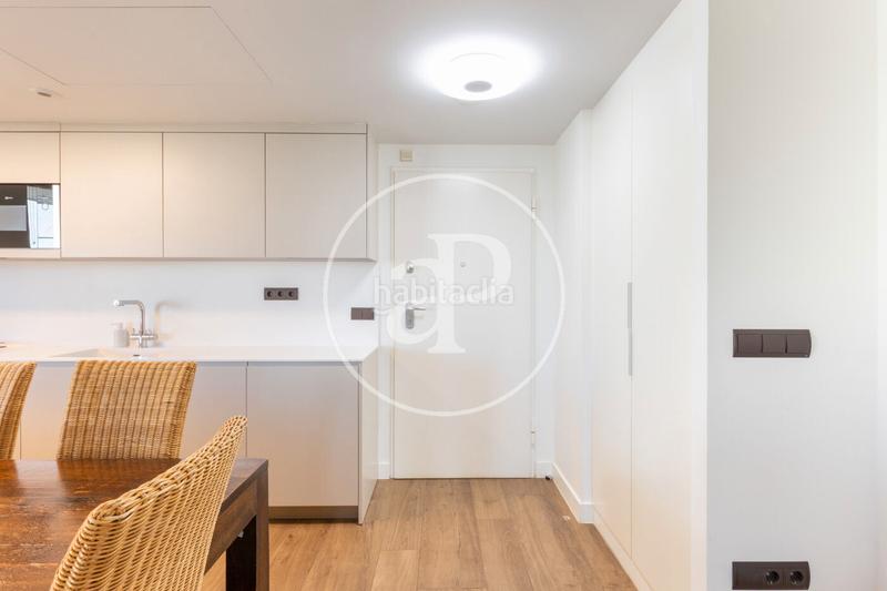 Foto 2e18eebb-cee8-491c-bdde-20e300b9cf66. Lloguer pis amb calefacció aparcament piscina a Sant Pau Valencia