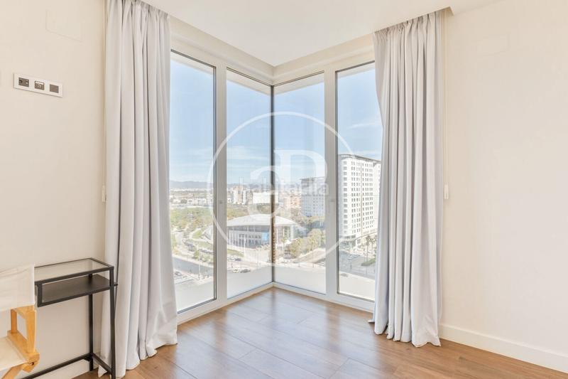 Foto 291bc082-498f-4bdf-8c9a-3665a554c2bd. Rent flat with heating parking pool in Sant Pau Valencia