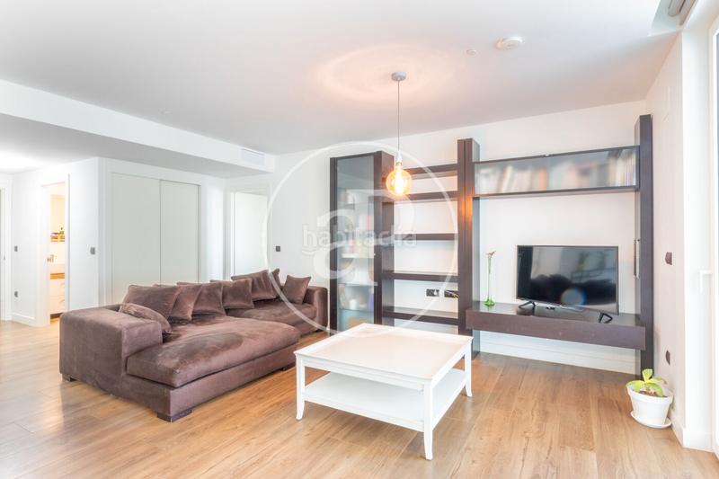 Foto 96a18d22-5a7e-48df-9083-a4bacbcc7565. Rent flat with heating parking pool in Sant Pau Valencia