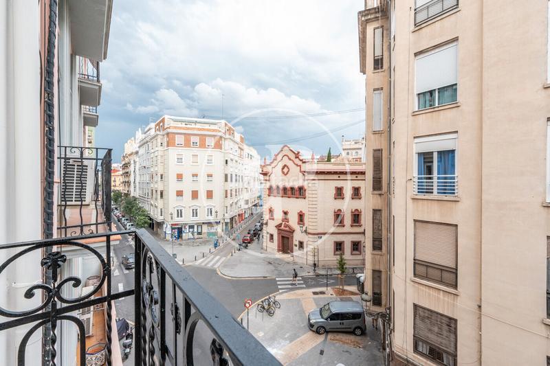 Foto 21a79829-582a-499b-b402-6818c16db7c8. Miete etagenwohnung mit heizung in Russafa Valencia