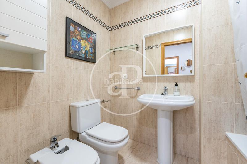 Foto ec1c9a88-0580-45db-9f4e-b7dca0340ff4. Rent flat with heating in Russafa Valencia