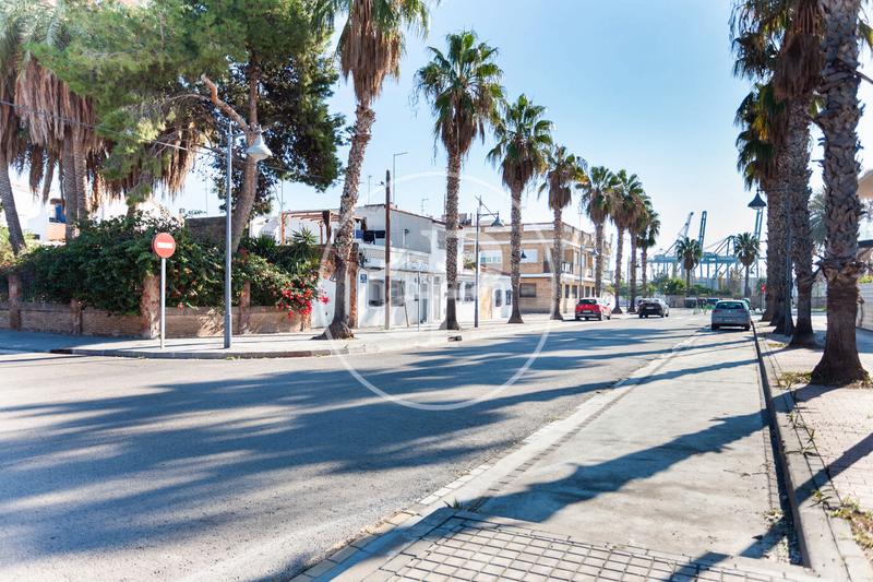 Foto 0aca3a2f-e7d4-46d3-b053-06347d4715b7. Piso  en venta en poblats marítims en Natzaret Valencia