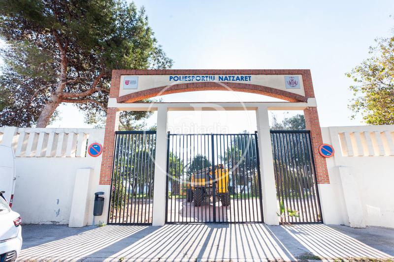 Foto 5d5ab8b6-bb55-453b-a0b9-d0e8a328803f. Piso  en venta en poblats marítims en Natzaret Valencia