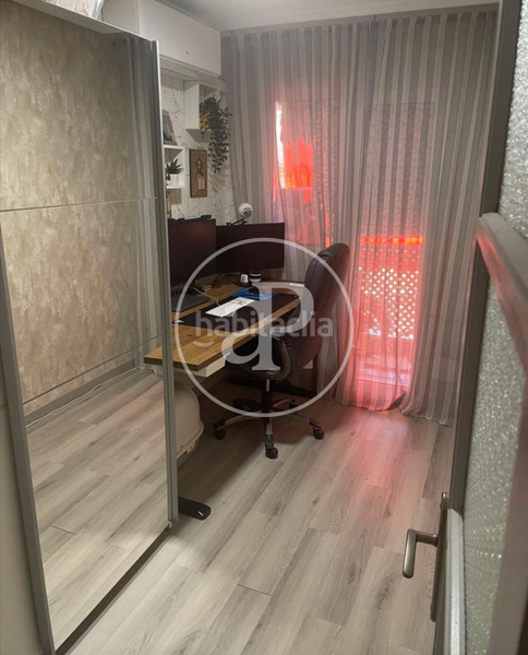 Foto bdb7681a-0e87-4742-8483-f06f1acd12c0. Piso  en venta en poblats marítims en Natzaret Valencia